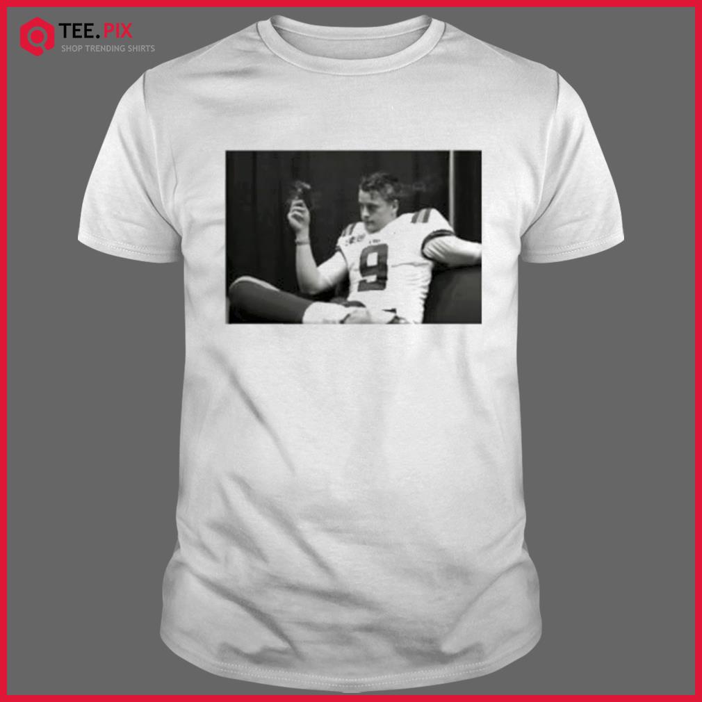 Joe Burrow Cigar Celebration - Joe Burrow - T-Shirt