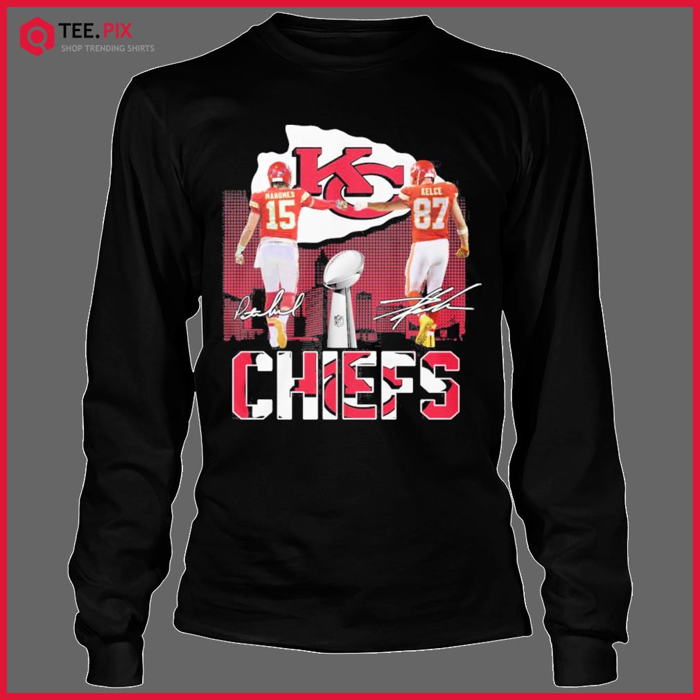 Funny patrick Mahomes and Travis Kelce Kansas City Chiefs signatures T-Shirt  - Peanutstee