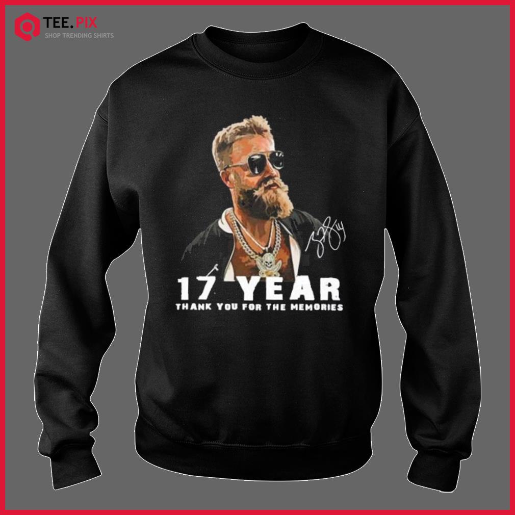 Ryan Fitzpatrick Retirement After 17 Year Career Signature Shirt - Teespix  - Store Fashion LLC