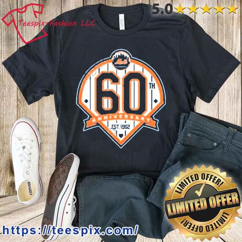 Frank Fleming Wearing New York Mets 60 Years Aniversary Shirt