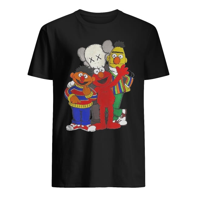 maglia kaws x sesame street